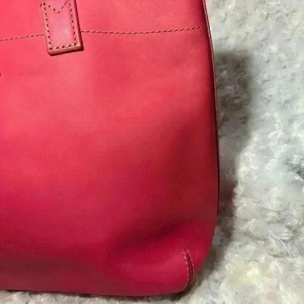 Fossil Leather Fuchsia Tote Summer Spring Bag